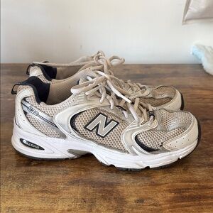 New Balance 530 White and Blue Athletic Shoes